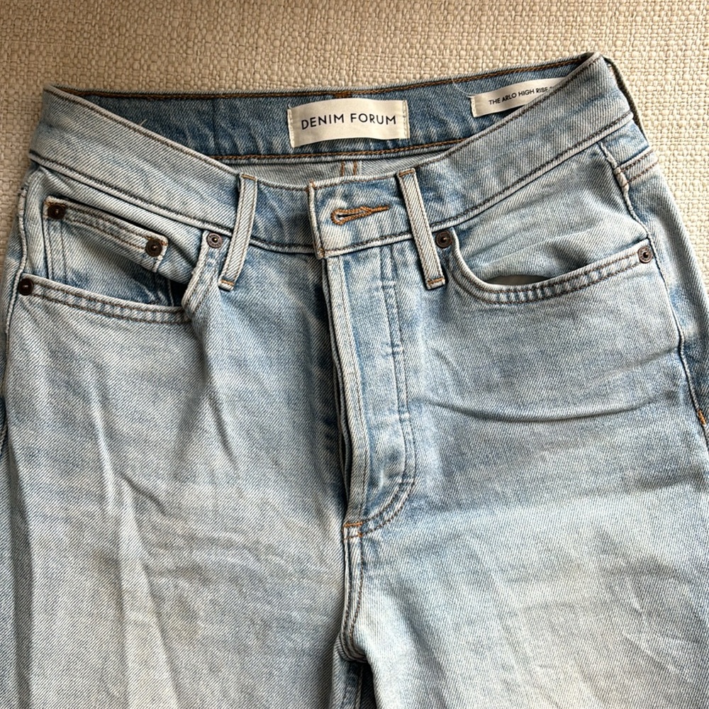 Denim Forum High Rise Straight